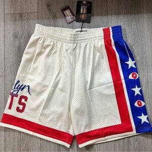 Brooklyn Nets NBA Mitchell & Ness Swingman Shorts Men’s Size XL (NEW)